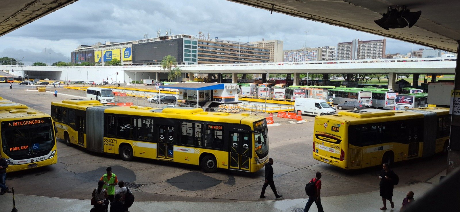 Mais viagens de ônibus para o programa Vai de Graça