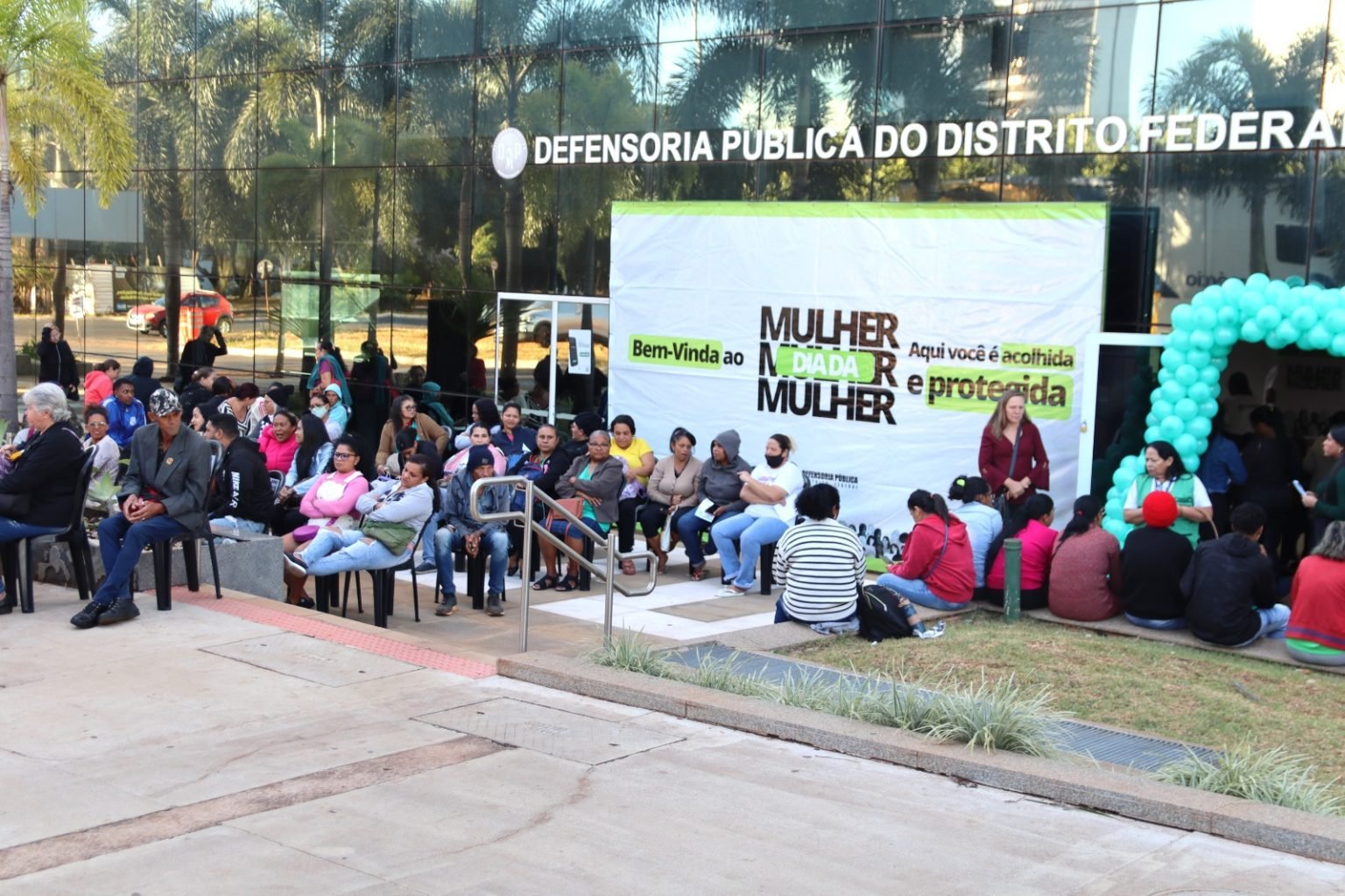 Defensoria realiza 22º Dia da Mulher com atendimentos gratuitos